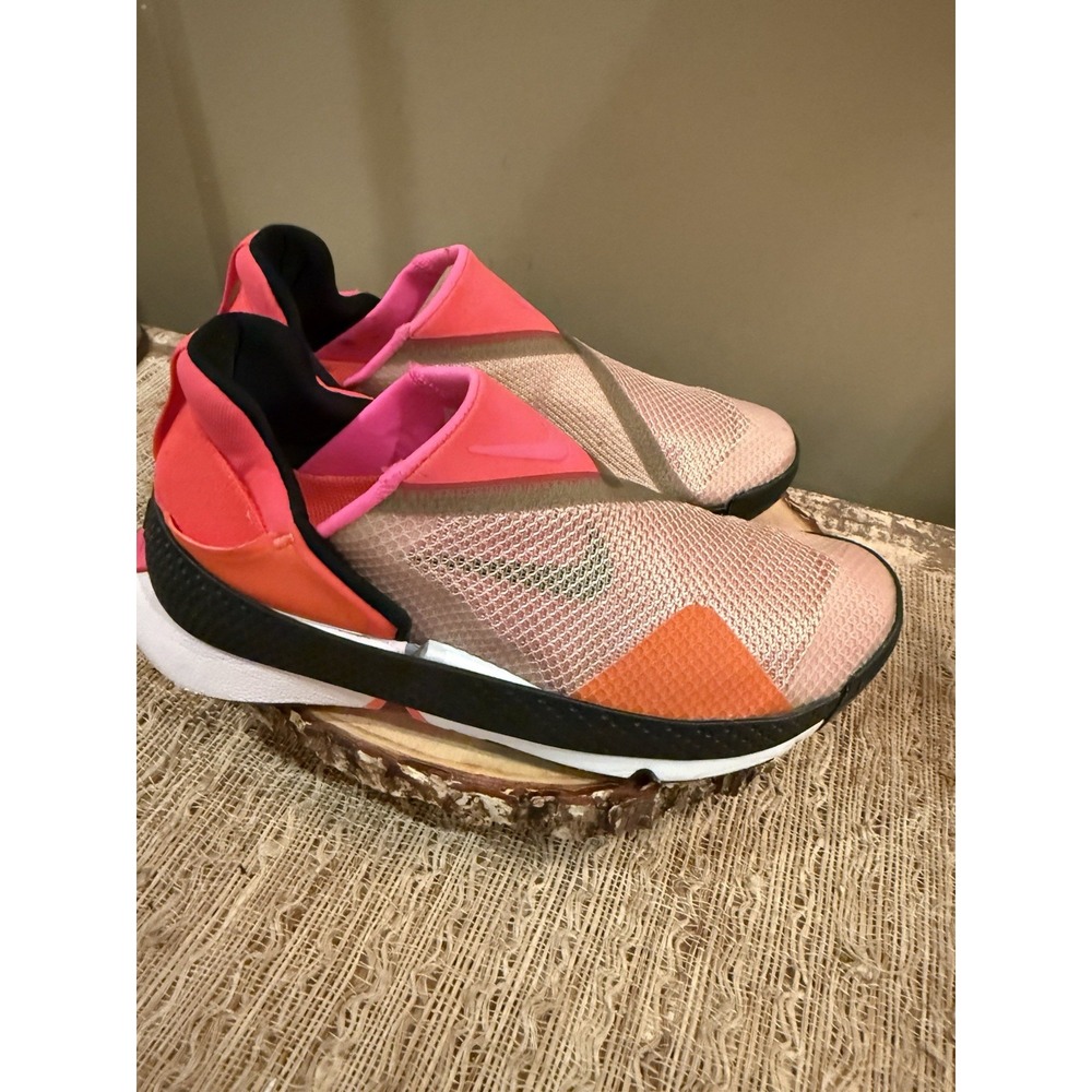 Nike Go Flyease Bright Nike Sunrise, Pink And Orange And Black Size 6